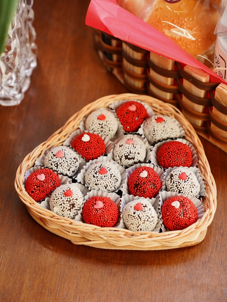 Coraçao com brigadeiro