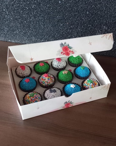 Caixa Brigadeiro Temático (12 Un)
